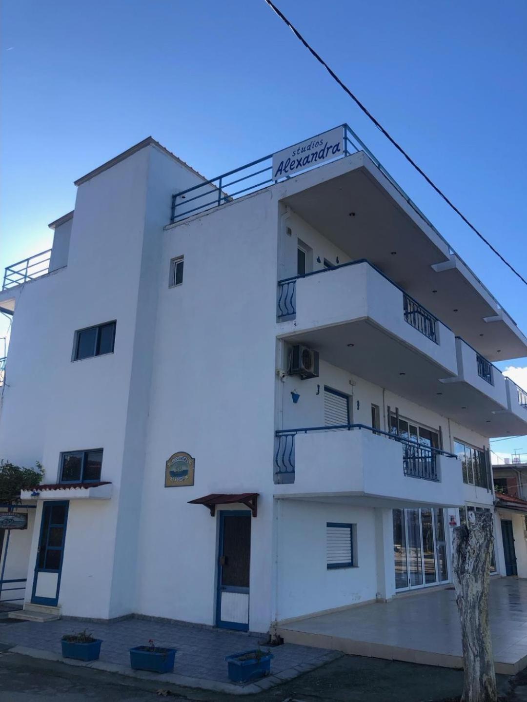 Alexandra Studios Néos Pírgos Zewnętrze zdjęcie
